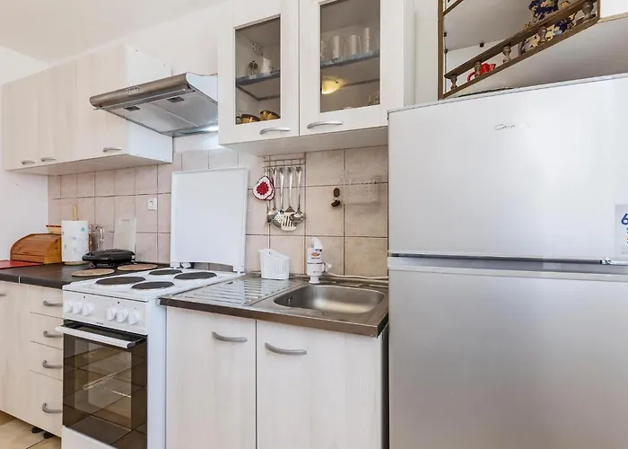 Awesome In With Kitchen Vikendica