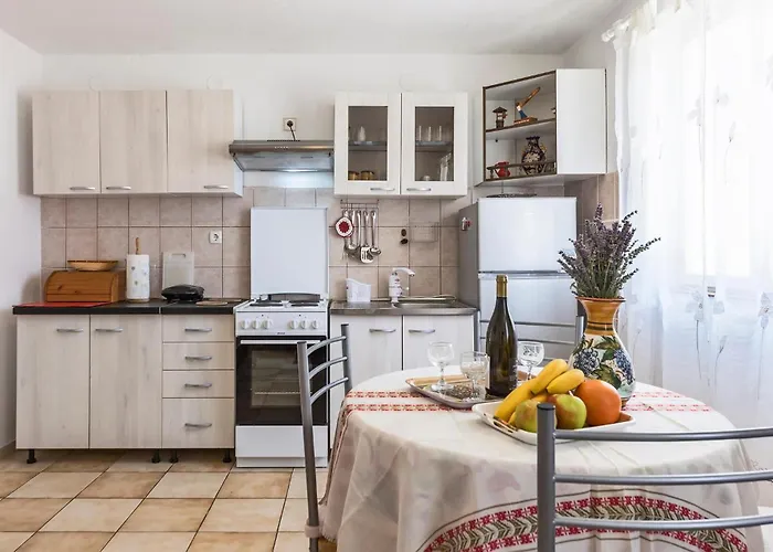 Awesome In With Kitchen Vikendica *